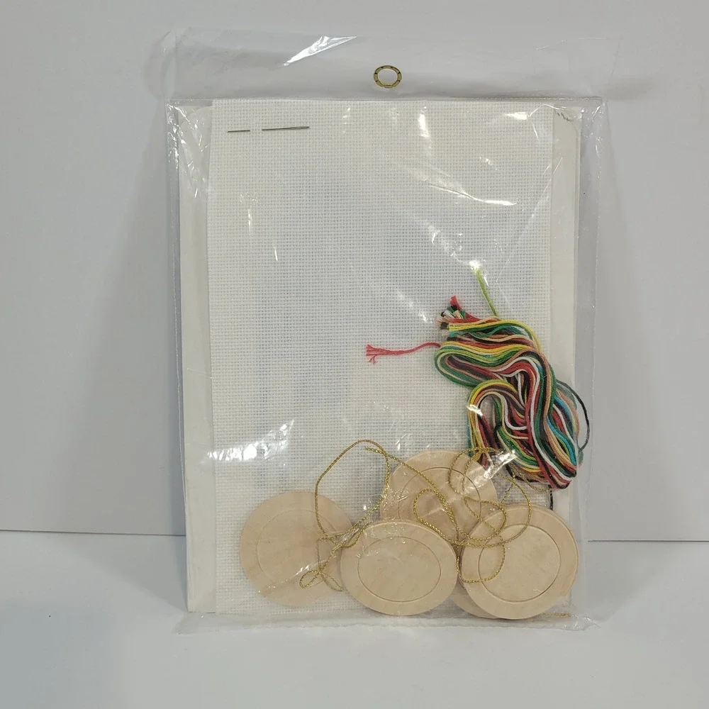 Vintage NeedleMagic NMI Counted‎ Cross Stitch Kit Wooden Christmas Ornaments